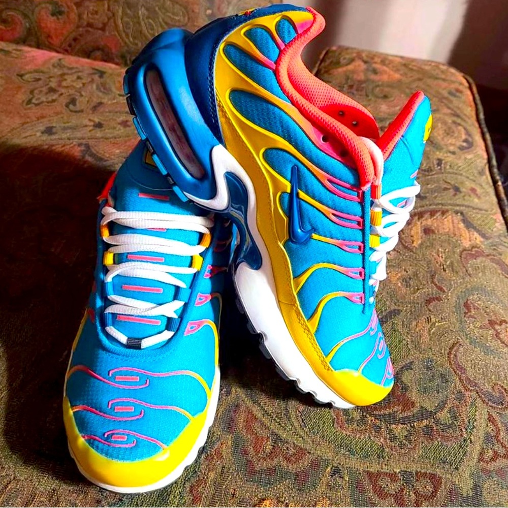 Air max plus